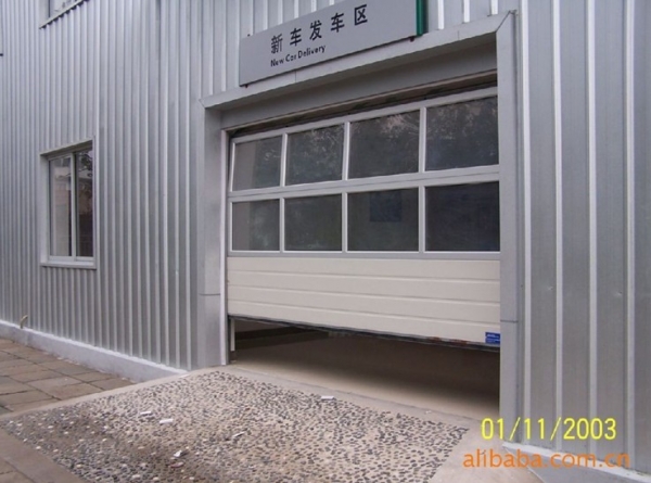 4S workshop perspective garage door